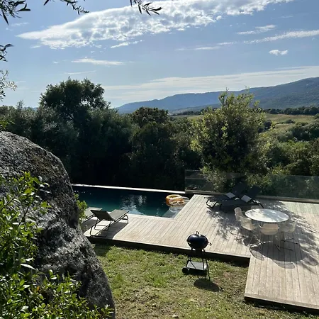 Le Rocher En Corse 3* Figari